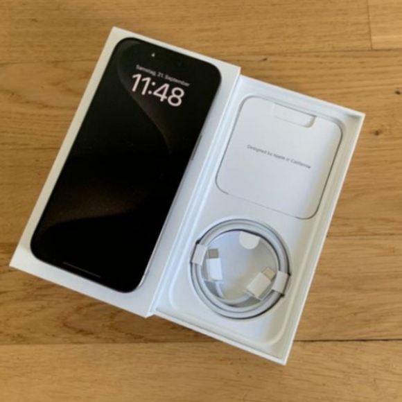 Meet your Posher, Kennedy - Picture 2 of 6